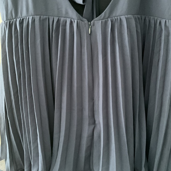 Lulus Notorious Charm Navy Blue Pleated Tiered Flutter Sleeve Maxi Dress NWT XL - Picture 10 of 16